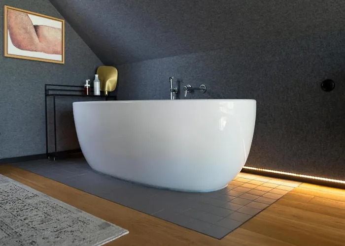 アパート Pinehill Z Widokiem Na Zalew By Spaceapart カルパッチ